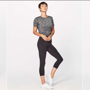 lululemon Speed Up Crop (21")